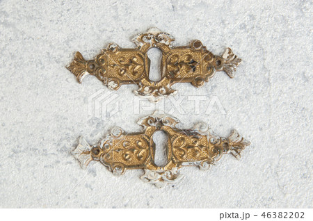 Vintage brass keyhole lock covers 46382202
