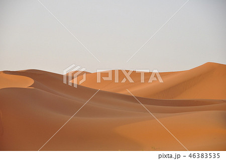 サハラ砂漠 46383535