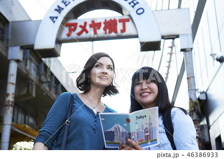 外国人と東京観光 アメ横 外国人と東京観光 アメ横 46386933