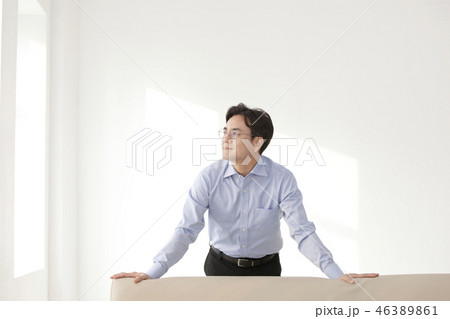 男 男性 男の子 46389861
