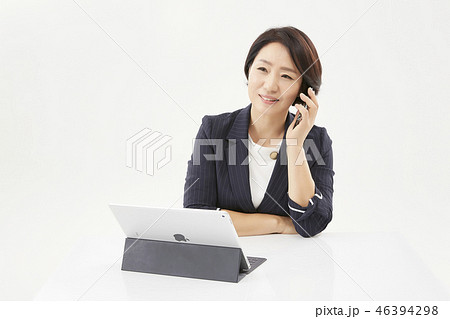 ビジネスウーマン 女性 女 46394298
