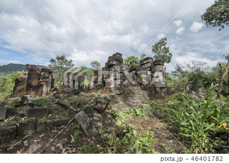 CAMBODIA SRA EM PRASAT NEAK BUOS KHMER TEMPLE 46401782