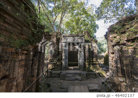 CAMBODIA SRA EM PRASAT KOH KER KHMER TEMPLE 46402137