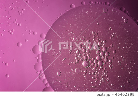 Violet oil drops Violet oil drops 46402399