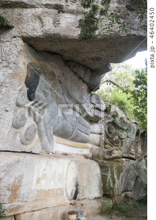 CAMBODIA KAMPONG THOM PHNOM SANTUK TEMPLE 46402450