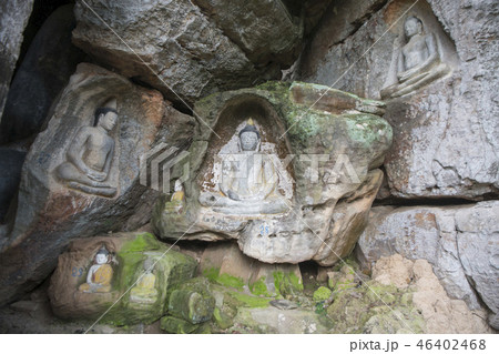 CAMBODIA KAMPONG THOM PHNOM SANTUK TEMPLE CAMBODIA KAMPONG THOM PHNOM SANTUK TEMPLE 46402468