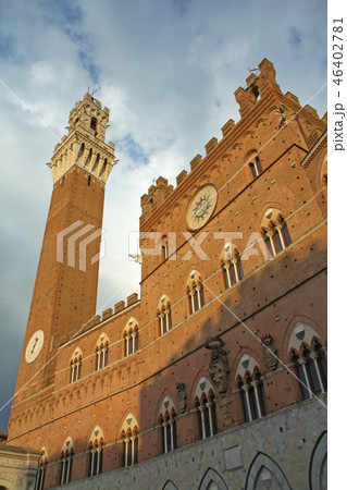 The Torre del Mangia. Siena (Tuscany, Italy) The Torre del Mangia. Siena (Tuscany, Italy) 46402781