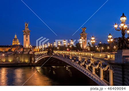 Alexandre III bridge in the evening, Paris, France 46409094