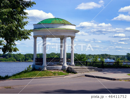 Old rotunda on the Volga river bank 46411752