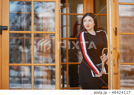 Girl with tablet 46424117