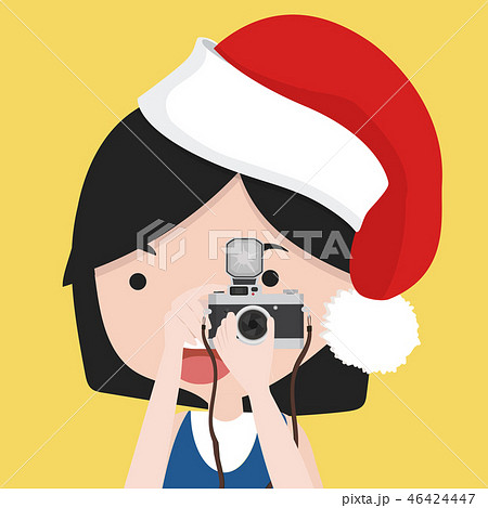 small girl is  taking photo with red hat 46424447
