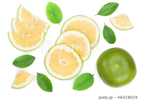 Citrus Sweetie or Pomelit, oroblanco with slices and leaf isolated on white background close-up. Top 46428029