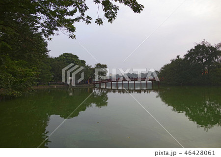 ホアンキエム湖に浮かぶ玉山祠 ホアンキエム湖に浮かぶ玉山祠 46428061