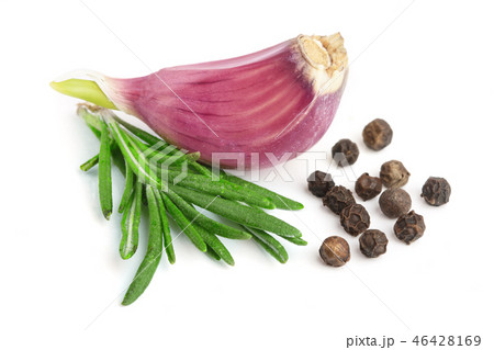 garlic with rosemary and peppercorn isolated on white background. Top view 46428169