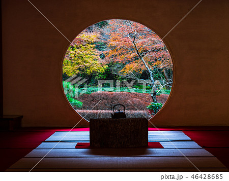 鎌倉 明月院 悟りの窓 鎌倉 明月院 悟りの窓 46428685