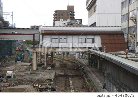 高架化が進む新潟駅（2018年8月） 46430075