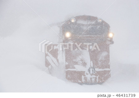 宗谷本線を行くラッセル車 46431739