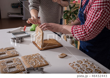 Making of christmas gingerbread house.  46432443