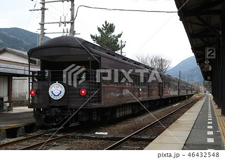 SLやまぐち号用35系客車 46432548