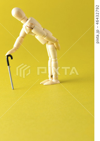 転ばぬ先の杖 46432792