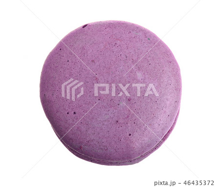 purple macaron isolated on white background without a shadow closeup. Top view. Flat lay 46435372