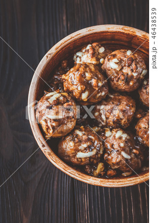 Bowl of beef and pork meatballs 46438539