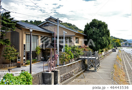 金沢散歩:浅野川岸の徳田秋声記念館 金沢散歩:浅野川岸の徳田秋声記念館 46443536