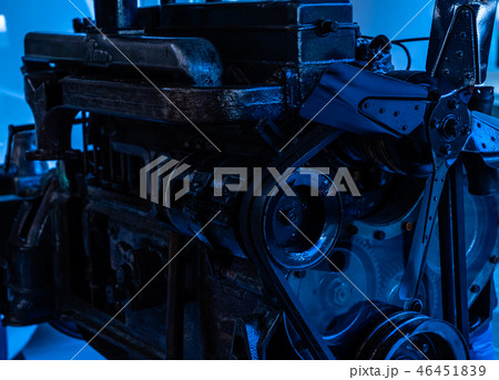 エンジン　大型車 46451839