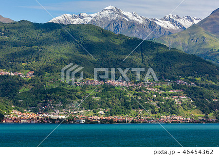 Lake Como summer view, Italy 46454362