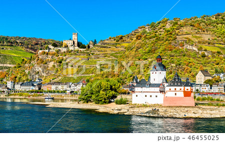 Pfalzgrafenstein and Gutenfels Castles in the Rhine River Valley, Germany Pfalzgrafenstein and Gutenfels Castles in the Rhine River Valley, Germany 46455025