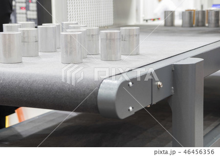 The machining metal parts in conveyor The machining metal parts in conveyor 46456356