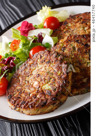 Vegetarian mushroom patty served with vegetable 46457740