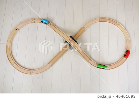 車のおもちゃ 46461695