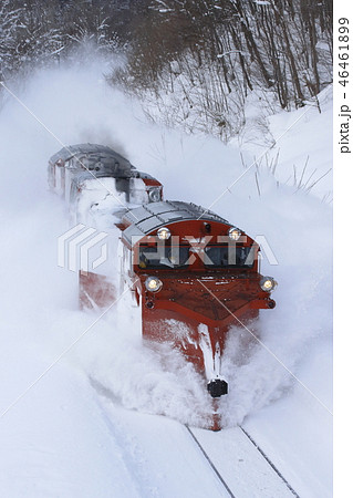 宗谷本線を行くラッセル車 46461899