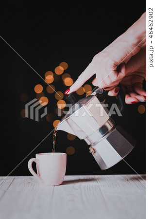 geyser coffee machine and a cup geyser coffee machine and a cup 46462902