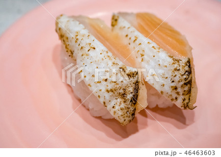 Nigiri Sushi set on dish Nigiri Sushi set on dish 46463603