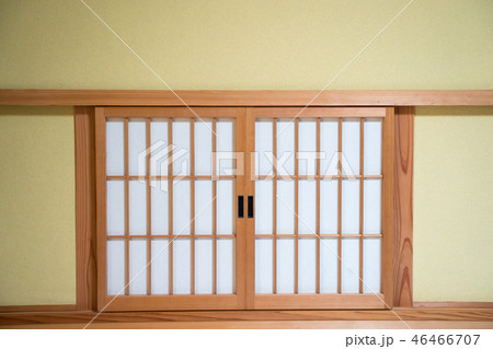 小さな障子 46466707