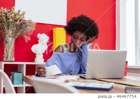 Interior designer feeling bored while working for too long 46467754