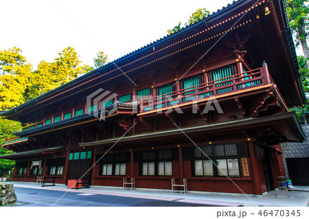 新緑の日光輪王寺護摩堂 朝風景 世界遺産 【栃木県日光市】 新緑の日光輪王寺護摩堂 朝風景 世界遺産 【栃木県日光市】 46470345