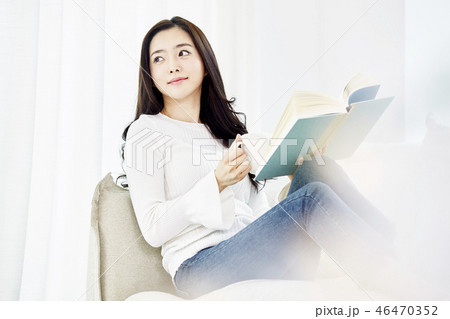 若い女性 ヒーリング 韓国人 46470352