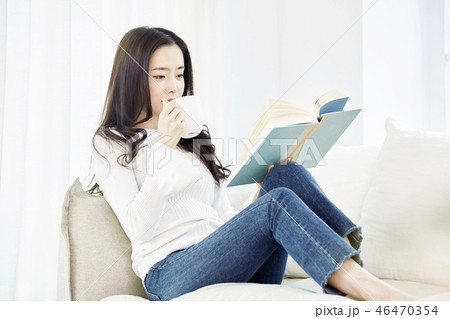 若い女性 ヒーリング 韓国人 46470354
