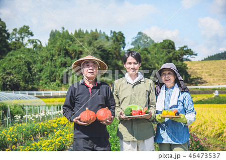 農業　家族 46473537