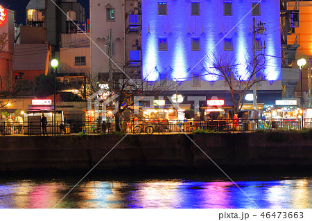 中洲の屋台　福岡県博多区の歓楽街中洲 46473663