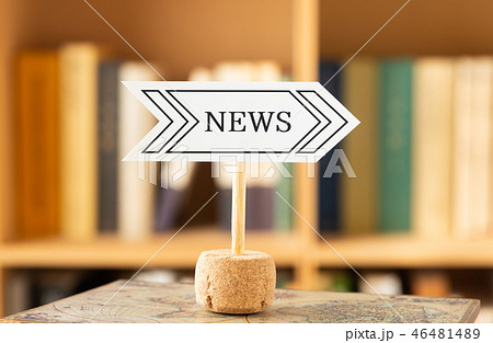 NEWS ニュース 本棚 勉強 教養 NEWS ニュース 本棚 勉強 教養 46481489