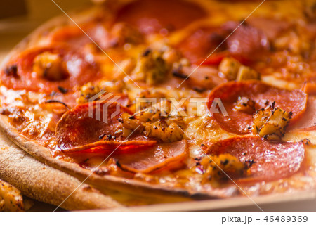 Close up on delicious pizza in cardboard 46489369