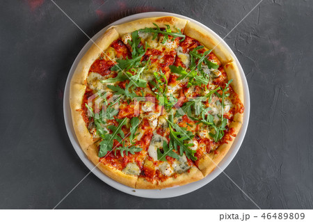Vegetarian pizza with feta, arugula, mozzarella Vegetarian pizza with feta, arugula, mozzarella 46489809