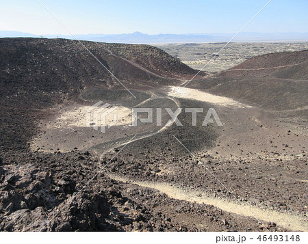 アンボイクレータのクレーター、カリフォルニアUSA 46493148
