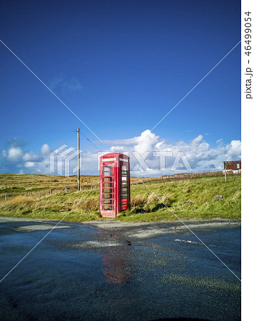Traditional red Telephone box, Scotland, United Kingdom Traditional red Telephone box, Scotland, United Kingdom 46499054