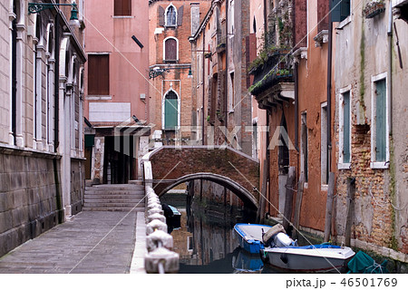 Canal Scene, Venice, Italy Canal Scene, Venice, Italy 46501769
