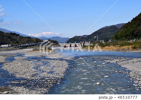 山梨県富士川 川原 身延道方面 山梨県富士川 川原 身延道方面 46510777